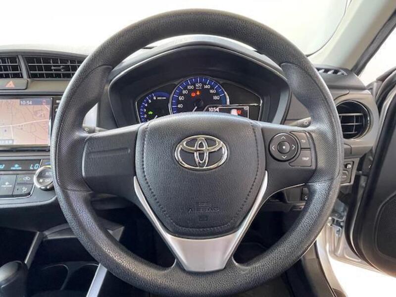 COROLLA FIELDER