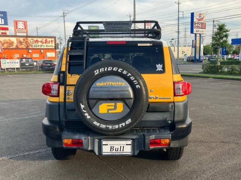 FJ CRUISER