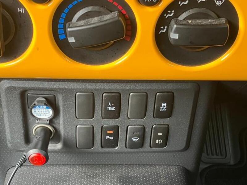 FJ CRUISER