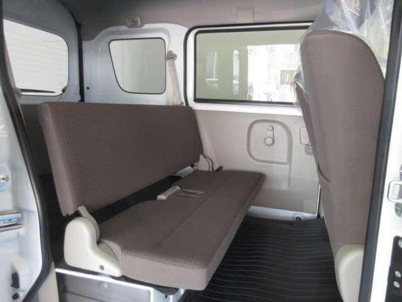 CLIPPER VAN