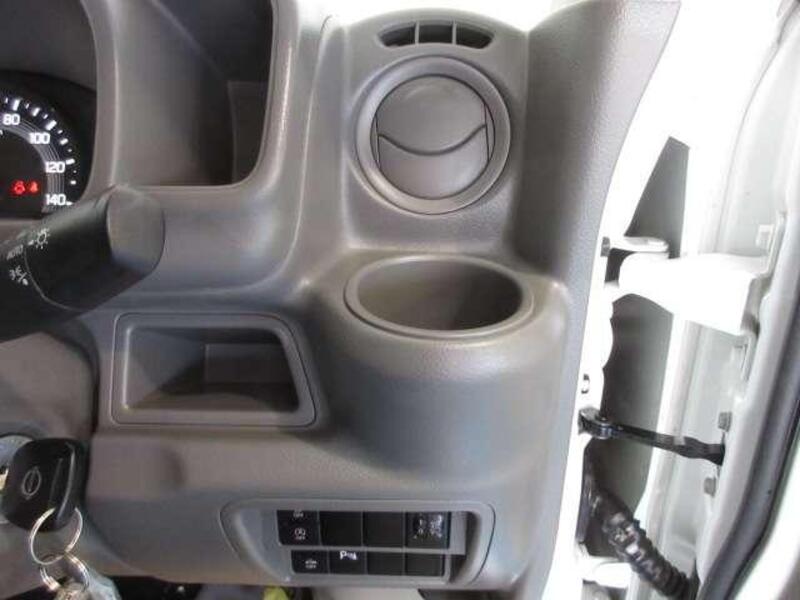 CLIPPER VAN