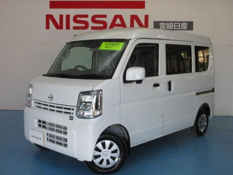 NISSAN CLIPPER VAN