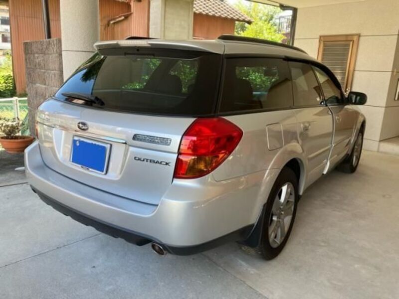 LEGACY OUTBACK