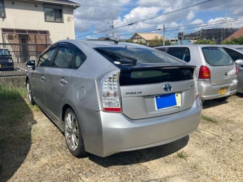 PRIUS-0
