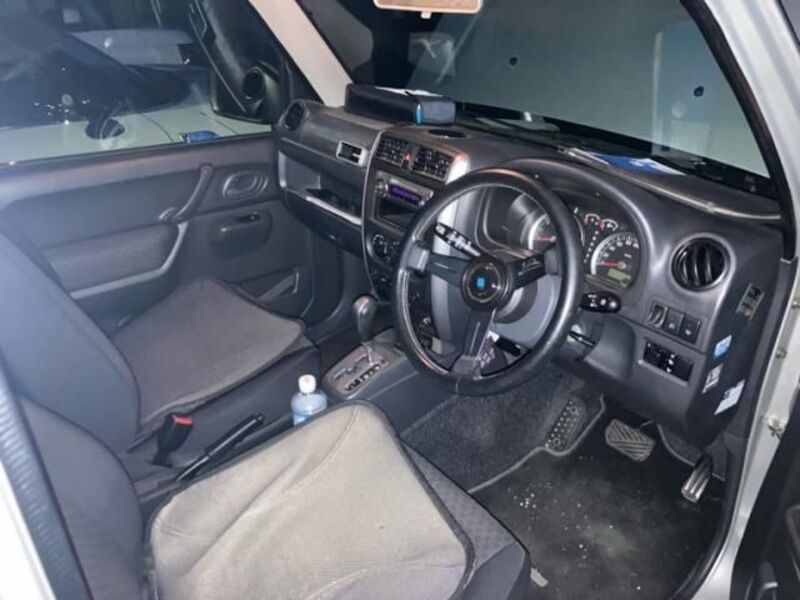 JIMNY SIERRA