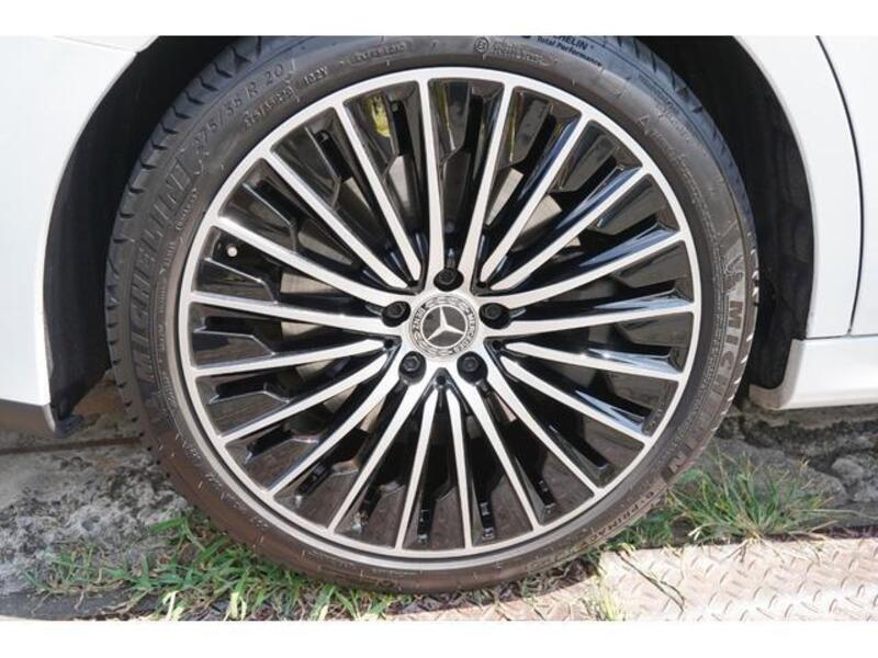 E-CLASS
