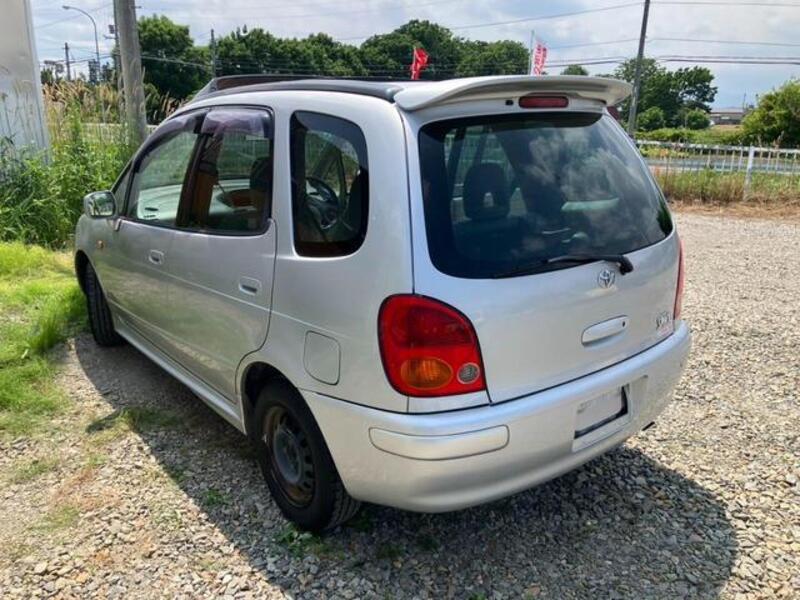 COROLLA SPACIO