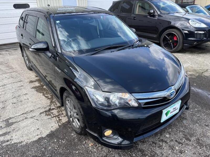 COROLLA FIELDER