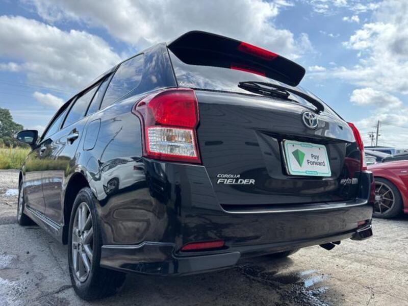 COROLLA FIELDER