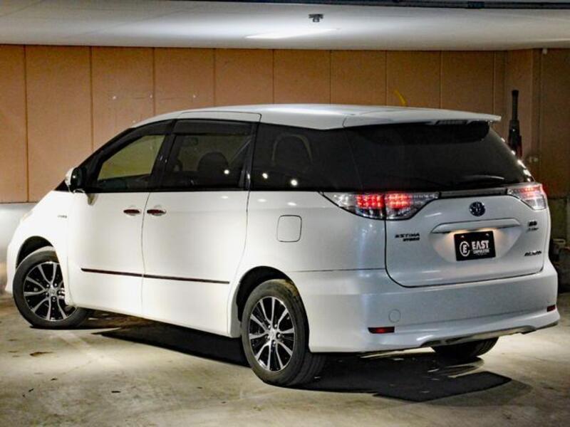 ESTIMA HYBRID