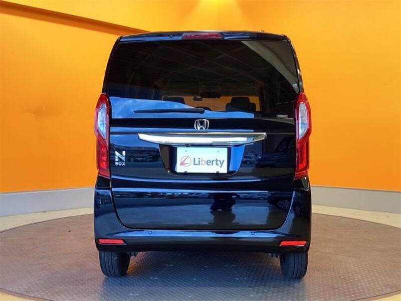 N BOX