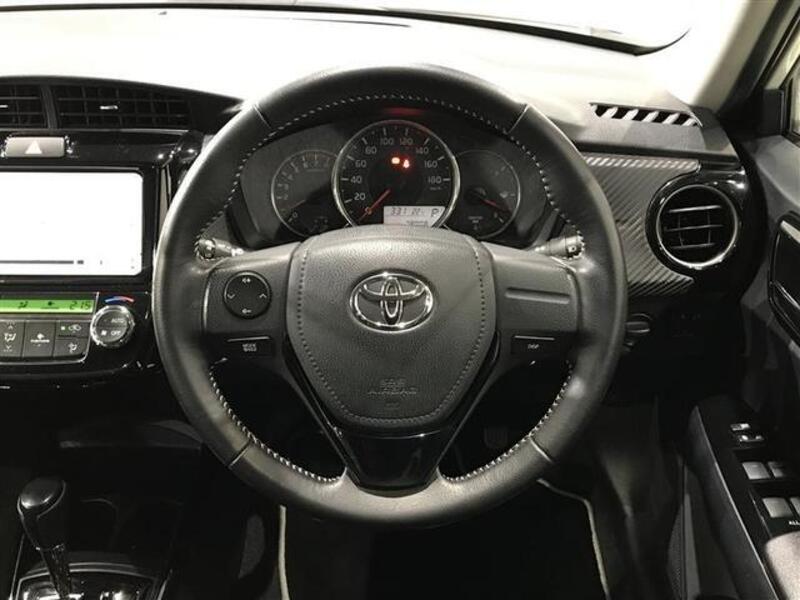 COROLLA FIELDER