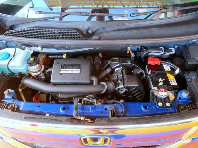 N BOX