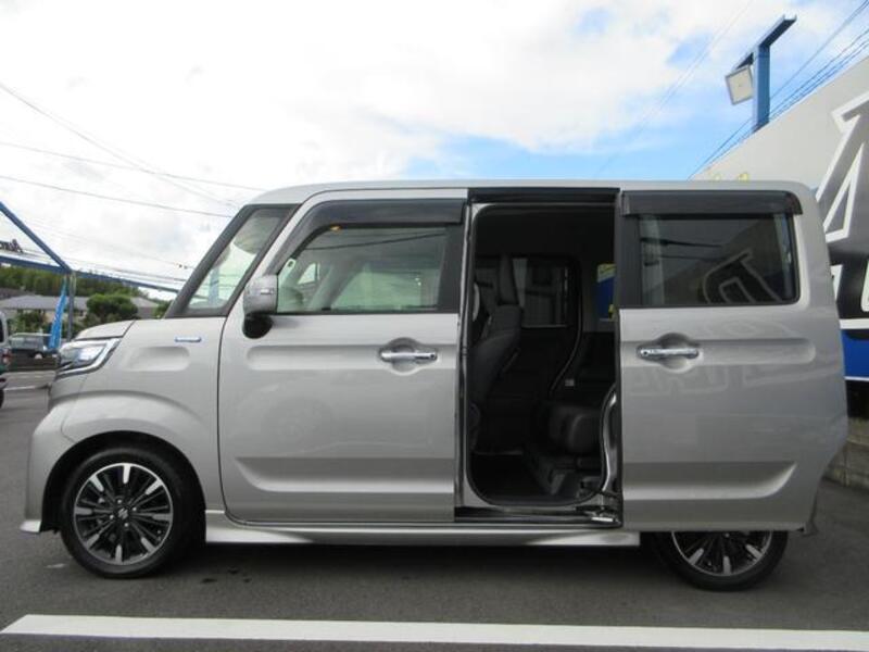 SPACIA CUSTOM