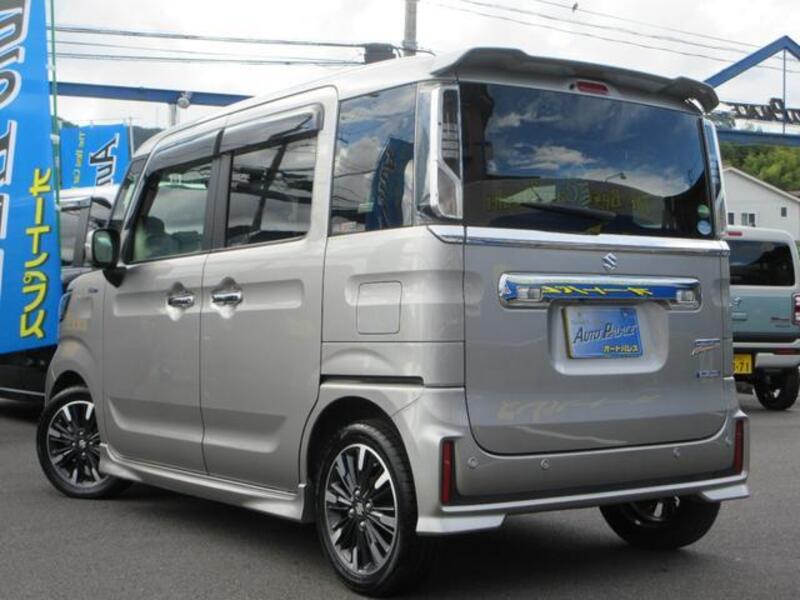SPACIA CUSTOM
