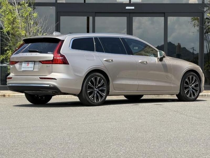 V60
