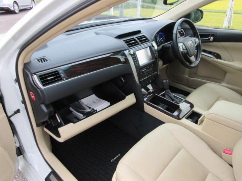 CAMRY