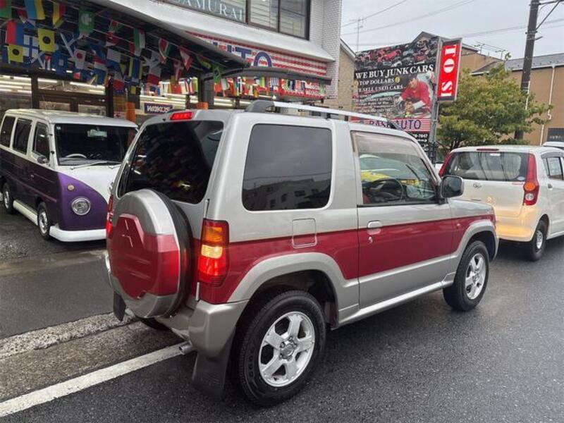 PAJERO MINI