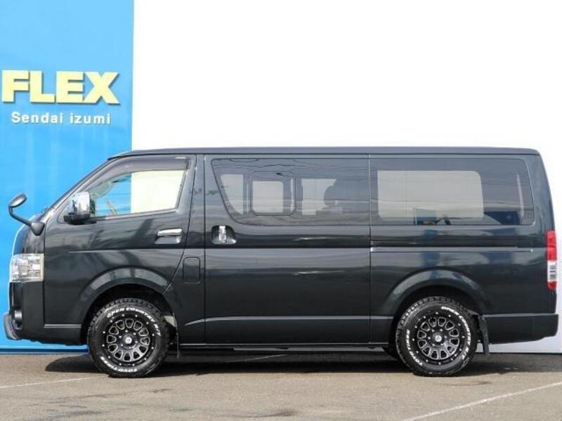 HIACE VAN