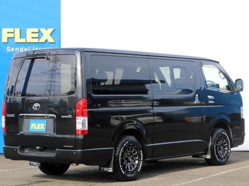 HIACE VAN