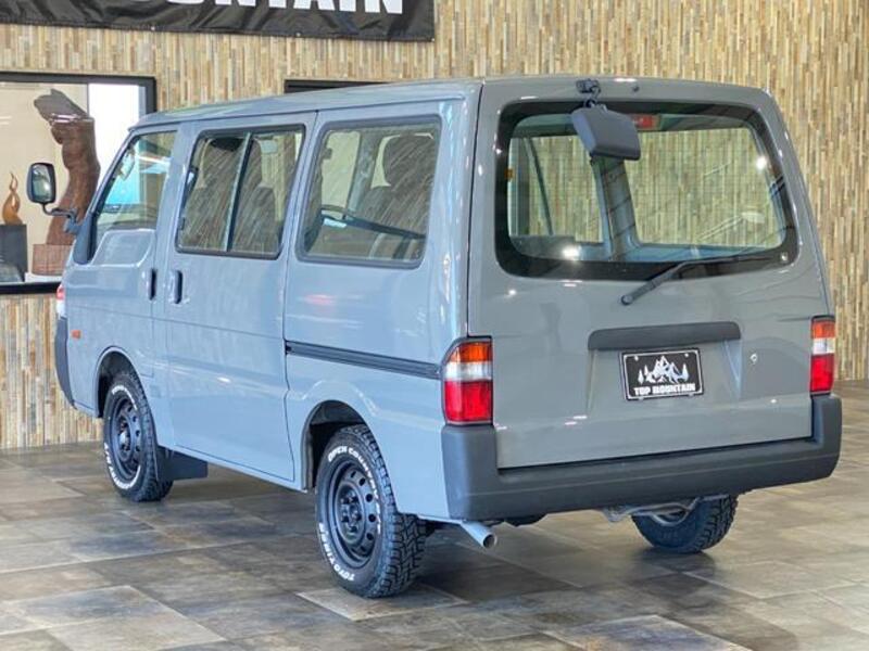 BONGO VAN