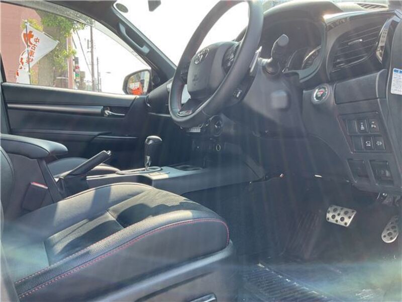 HILUX