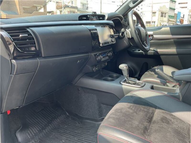 HILUX