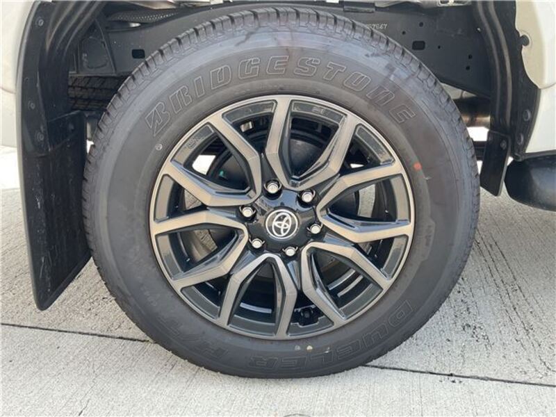 HILUX