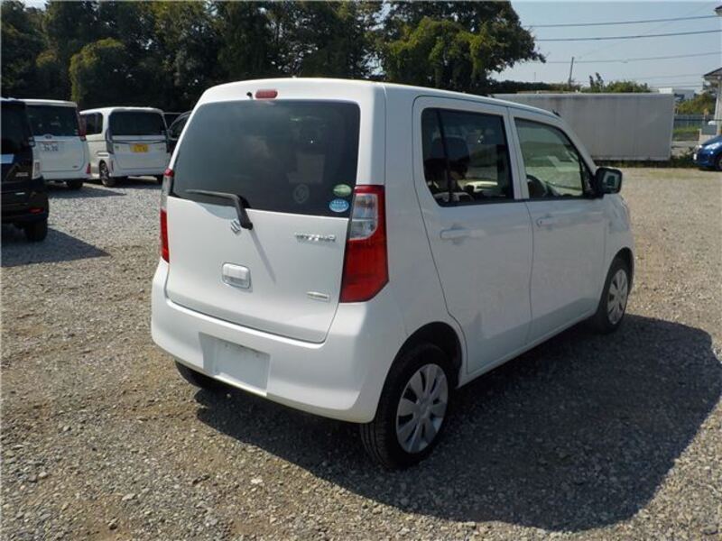 WAGON R