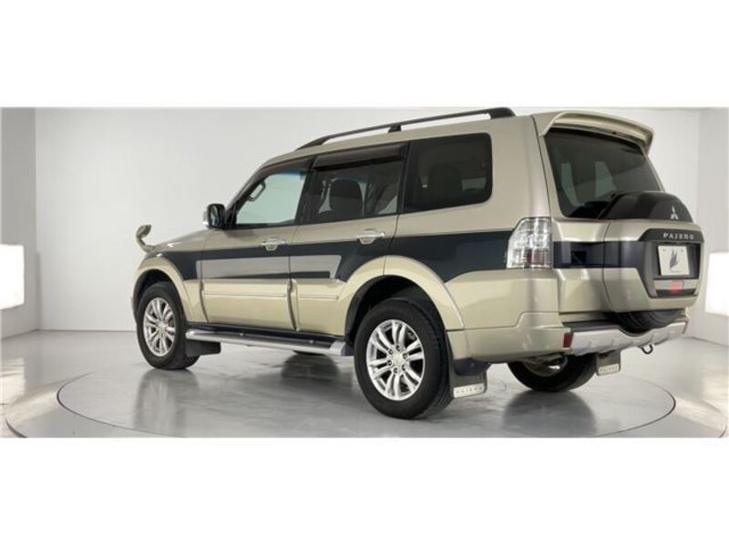 PAJERO