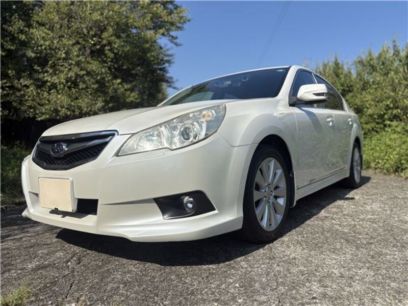 SUBARU LEGACY B4