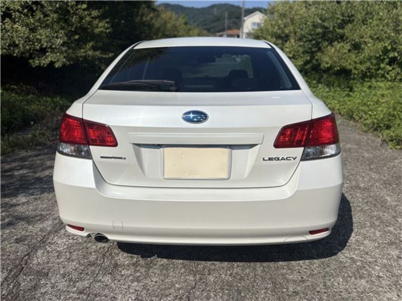 LEGACY B4