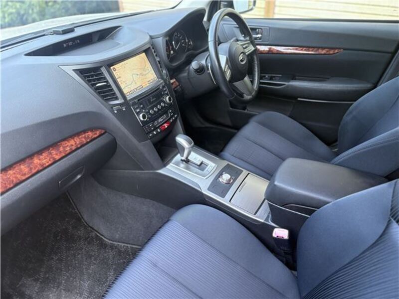 LEGACY B4