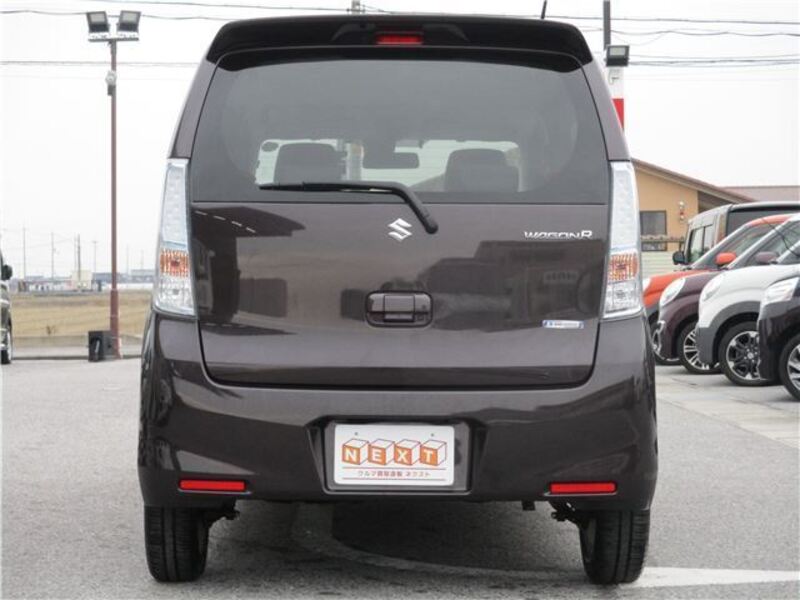WAGON R