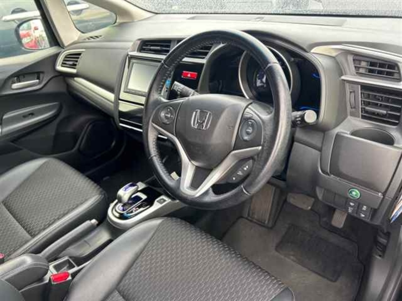 FIT HYBRID