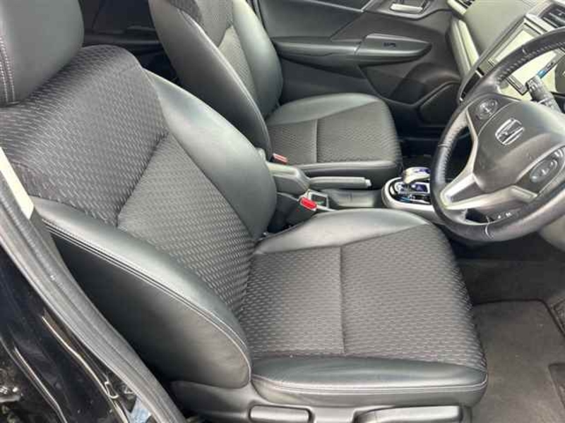 FIT HYBRID