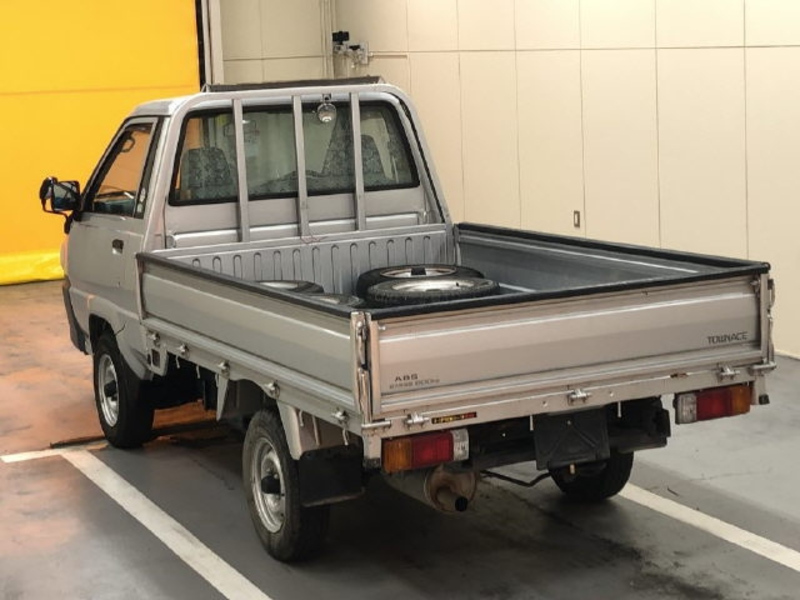 TOWNACE TRUCK