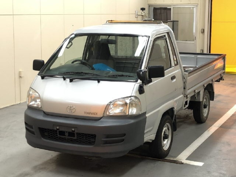 TOWNACE TRUCK