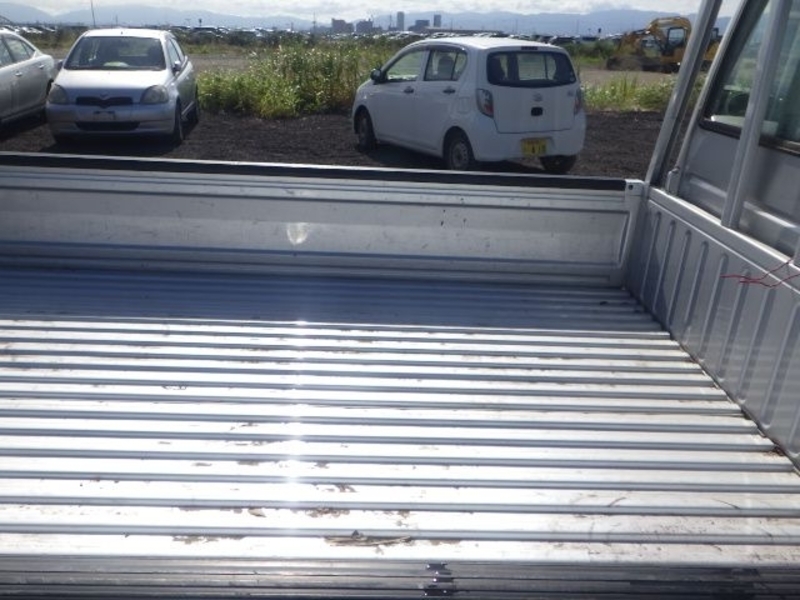 TOWNACE TRUCK