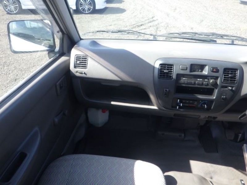 TOWNACE TRUCK