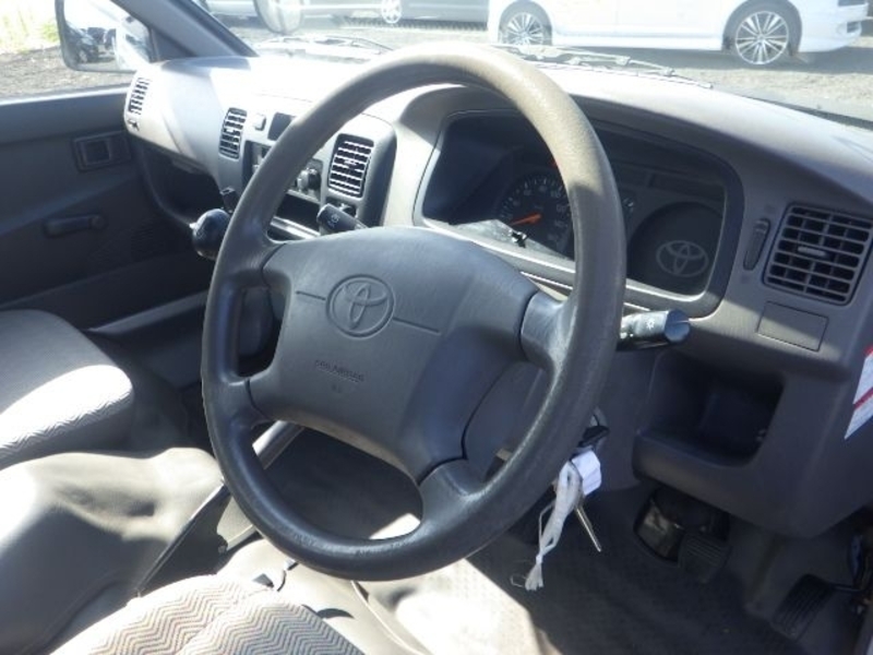 TOWNACE TRUCK