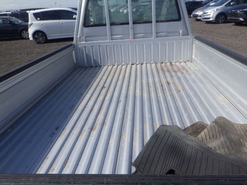 TOWNACE TRUCK