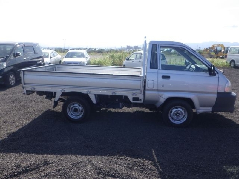 TOWNACE TRUCK