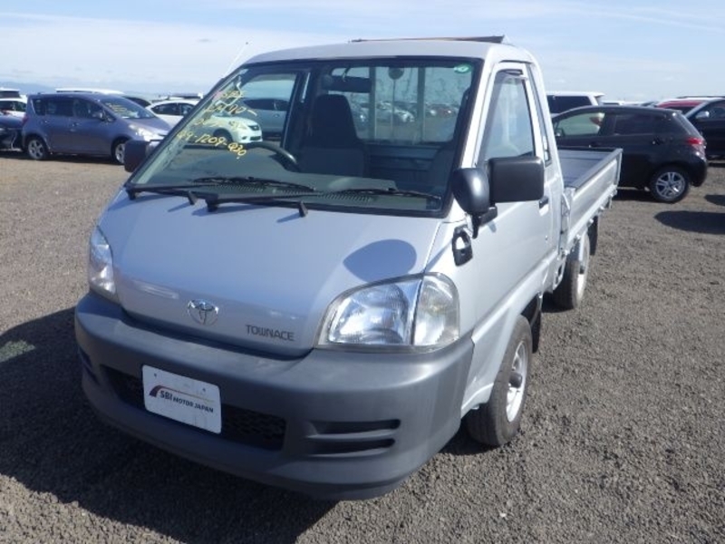 TOYOTA TOWNACE TRUCK