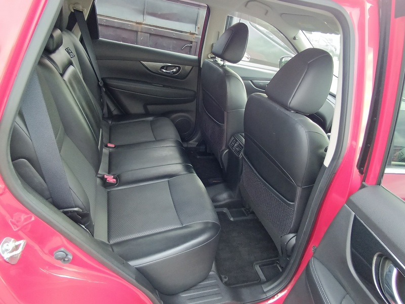 X-TRAIL