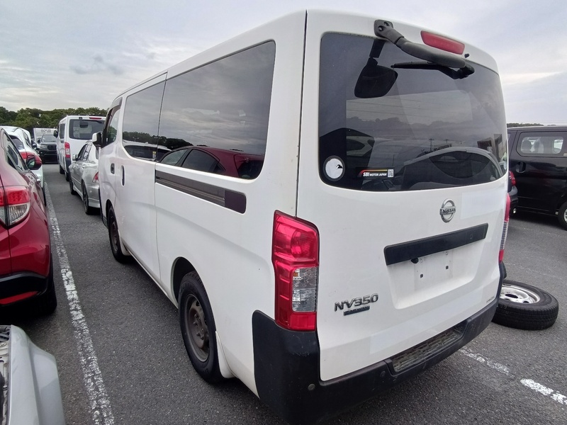 CARAVAN VAN