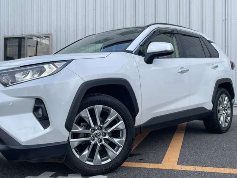 RAV4