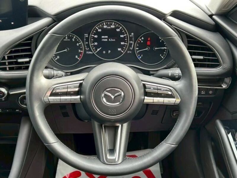MAZDA3