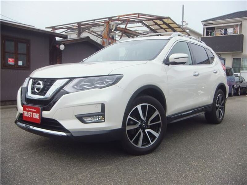 X-TRAIL