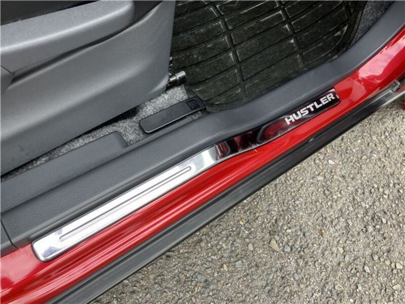 HUSTLER